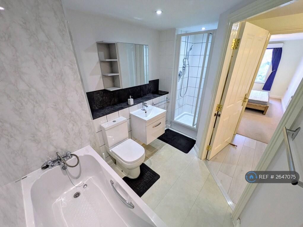 Bathroom 2 (Shower)