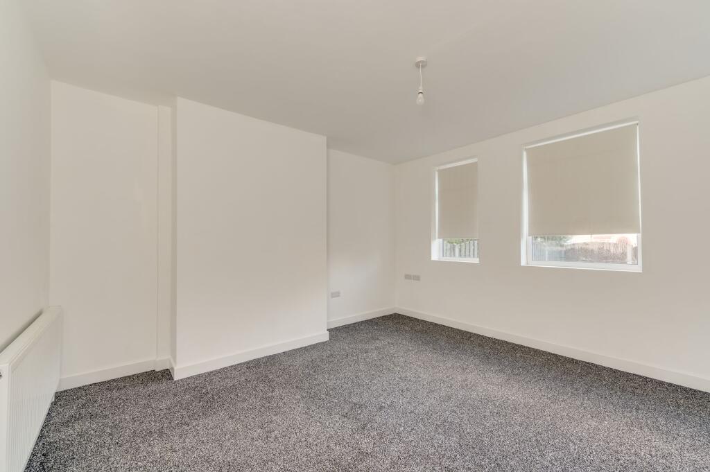 KITCHEN AND LOUNGE