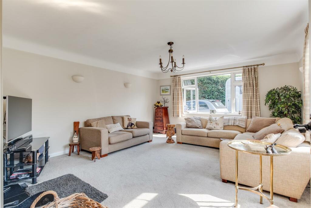 Constables - Victoria Road-1.jpg