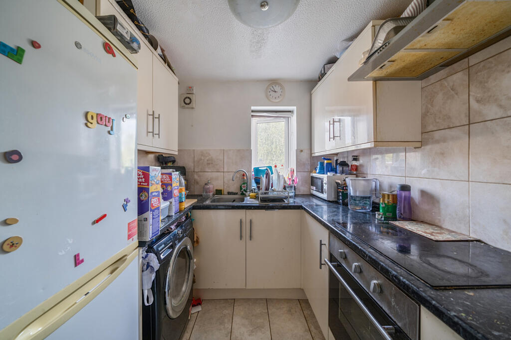 1334925-1-689396d...