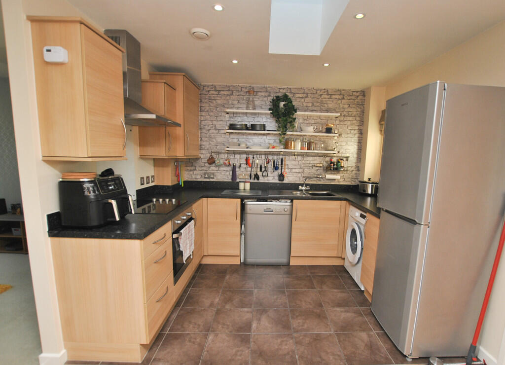 Kitchen_edited