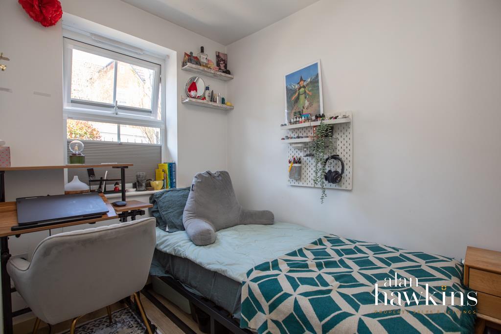 Ground Floor Bedroom/Office