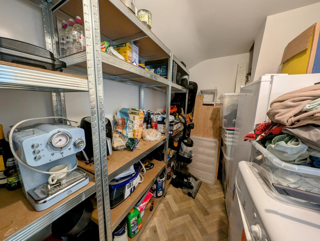Storage Unit