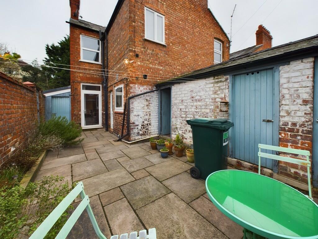 CAM02854G0-PR0279...