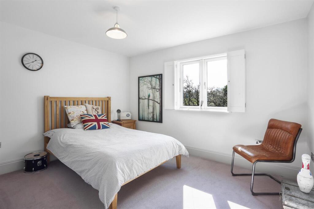 1442804326 -  37.jpg