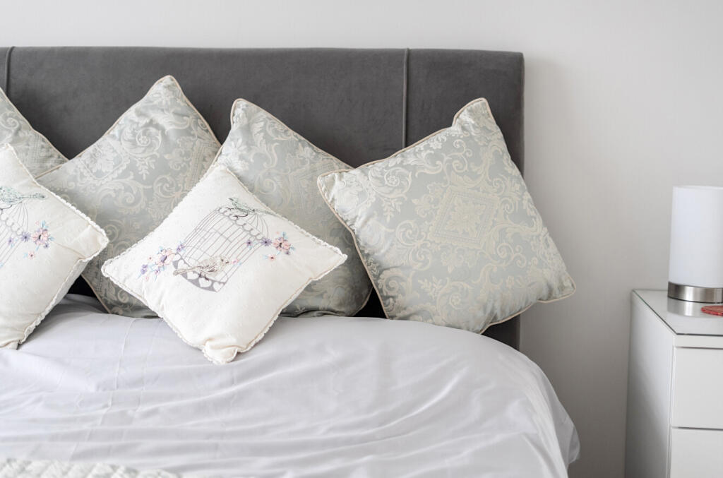 1383952-14-6925ad...