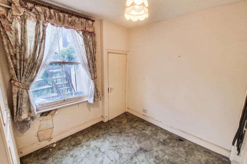 Flat 2, 38 Lansdowne Street, Hove, BN3 1FR