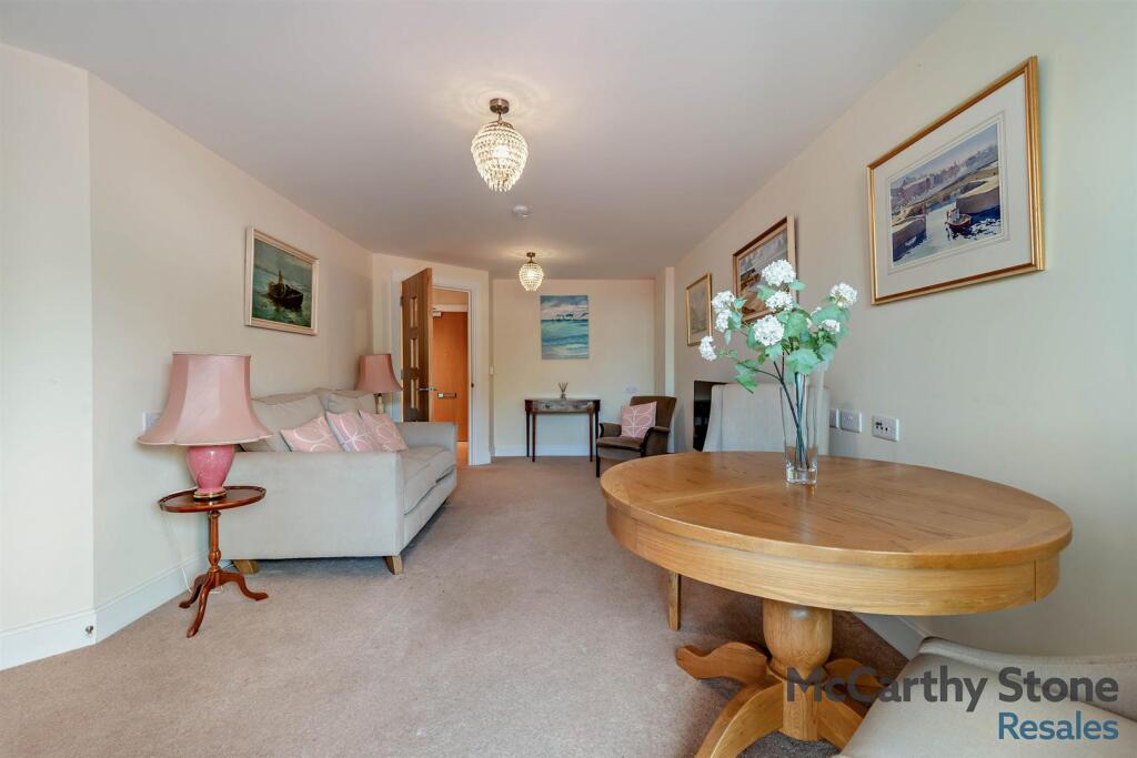 8655489-interior09-800.jpg