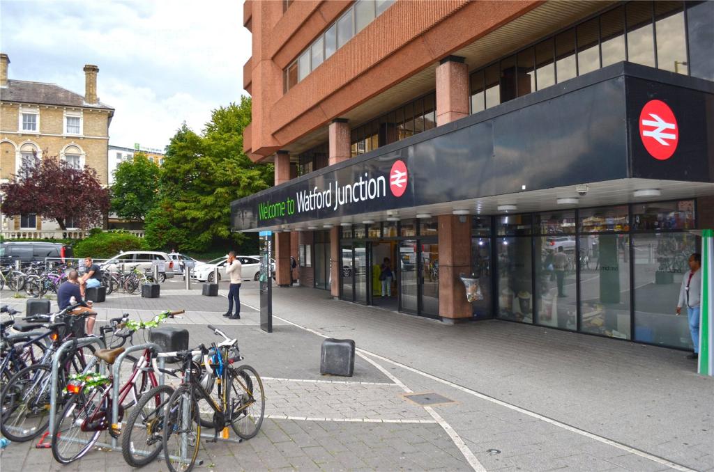 Watford Junction