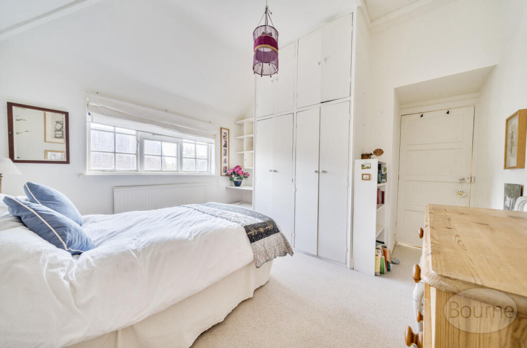 824faf54-51f0-409...