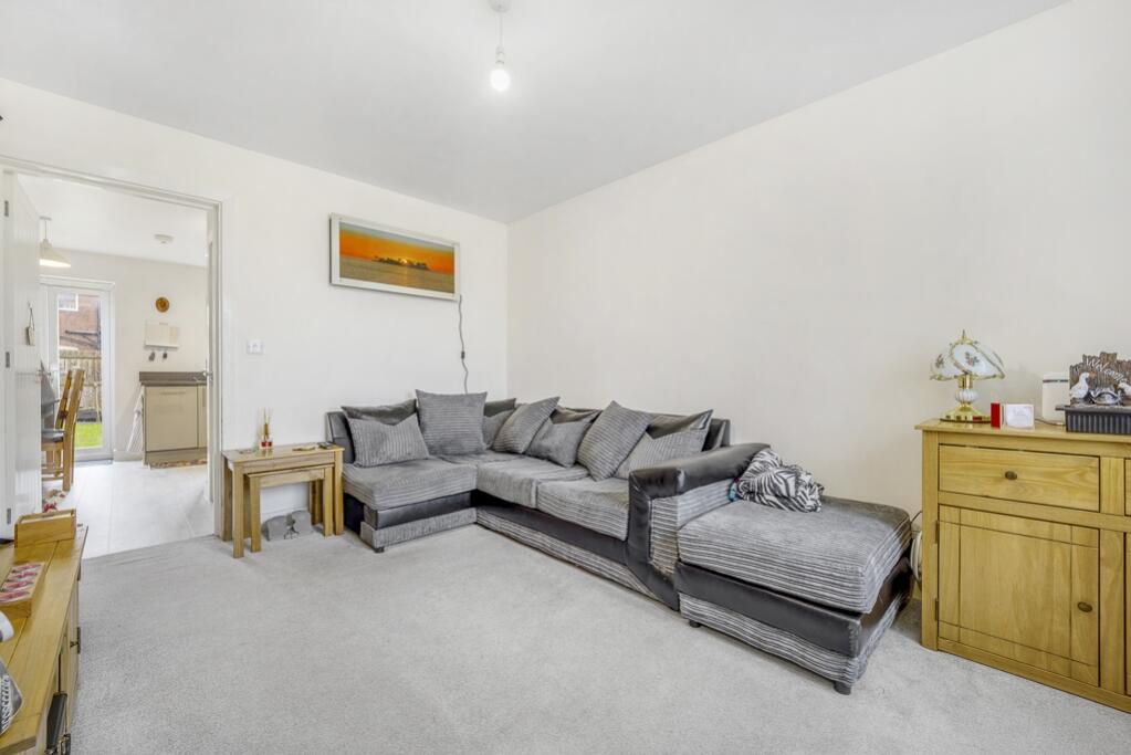51 Meres Way (Swineshead)-5