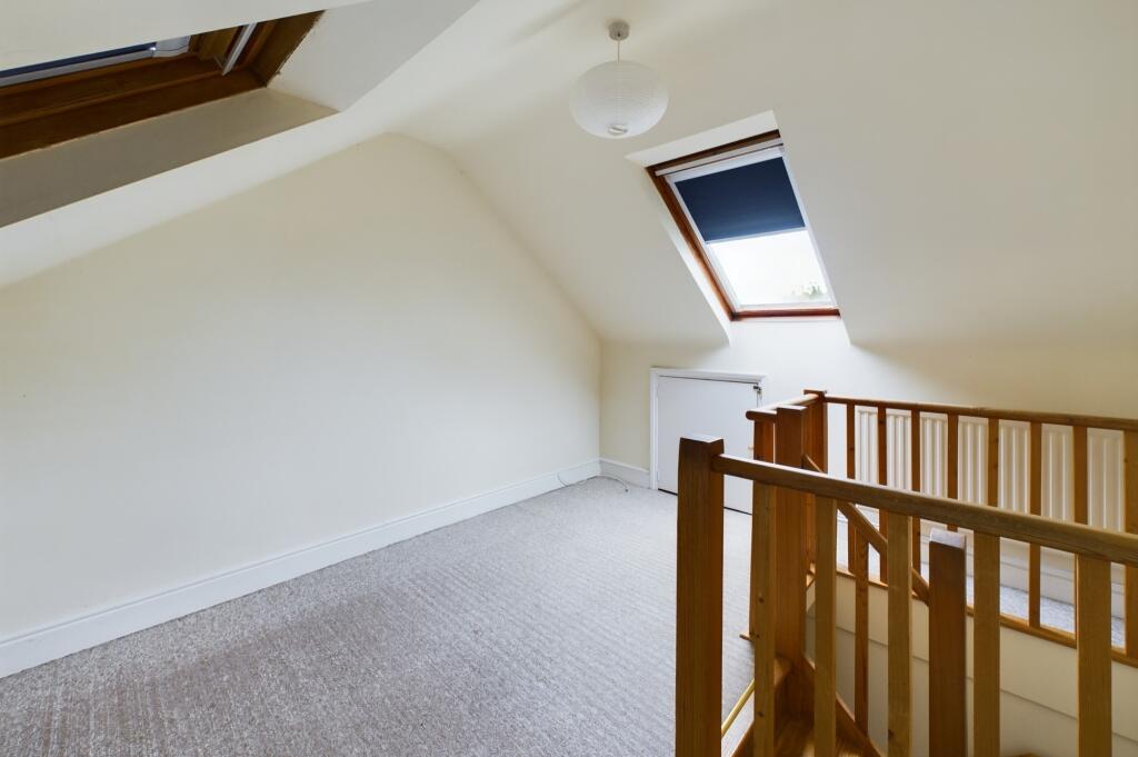 CAM02545G0-PR0171-STILL021