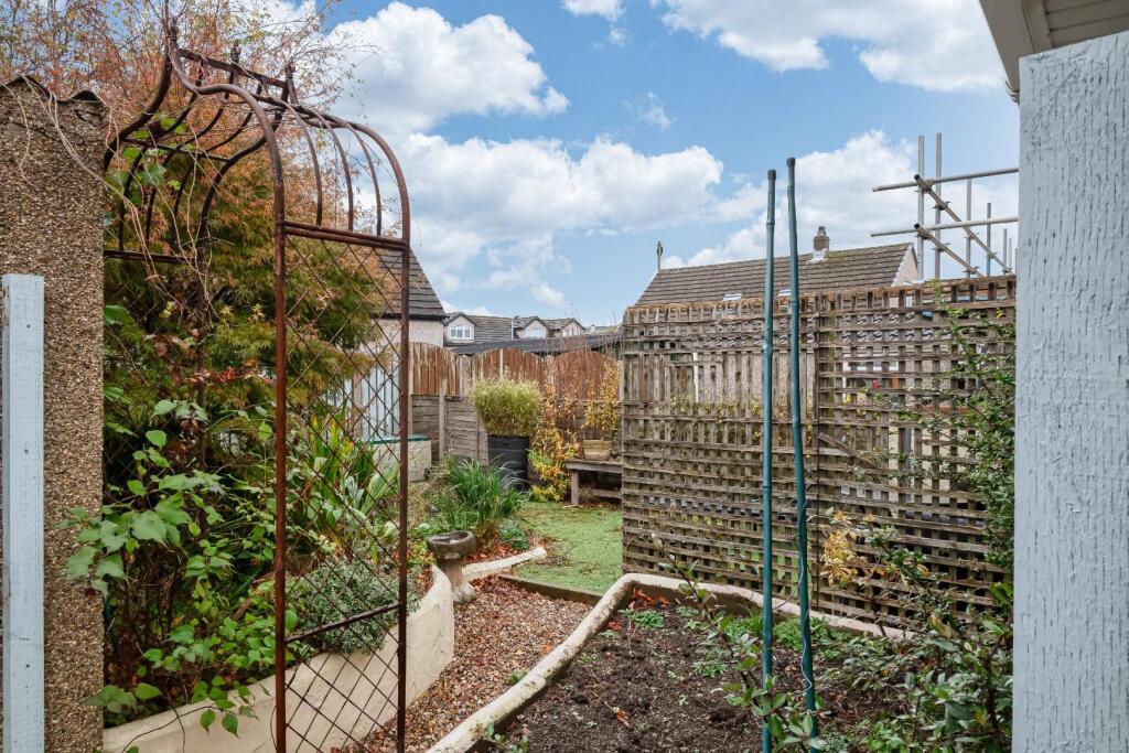 4 Park Side (18 of 19).jpg