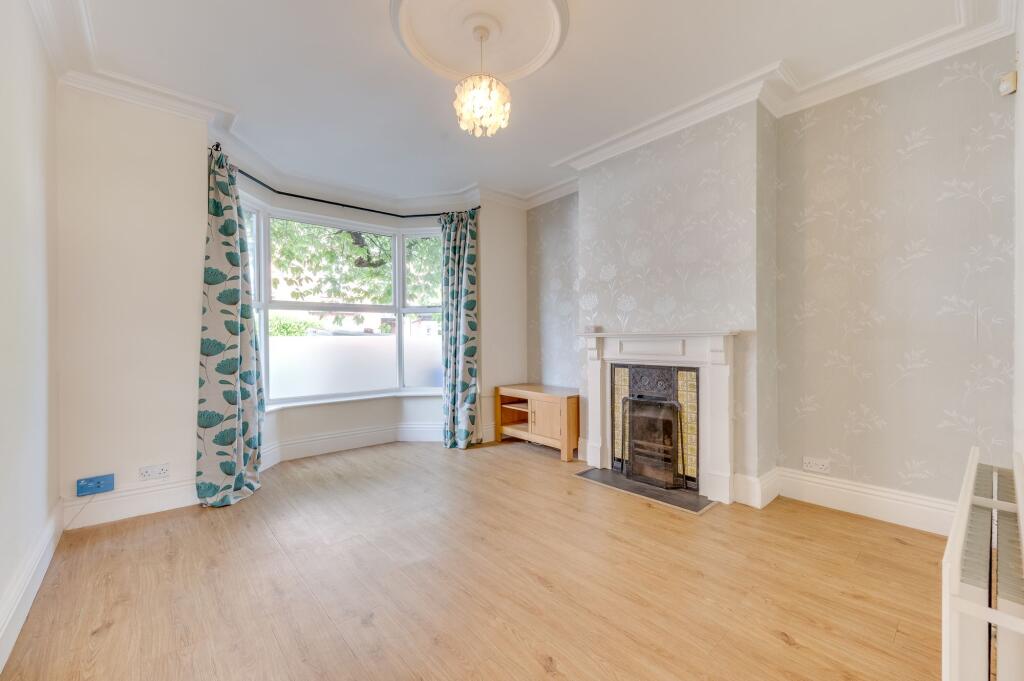 SITTING ROOM DINING ROOM AND OFF-SHOT KITCHEN