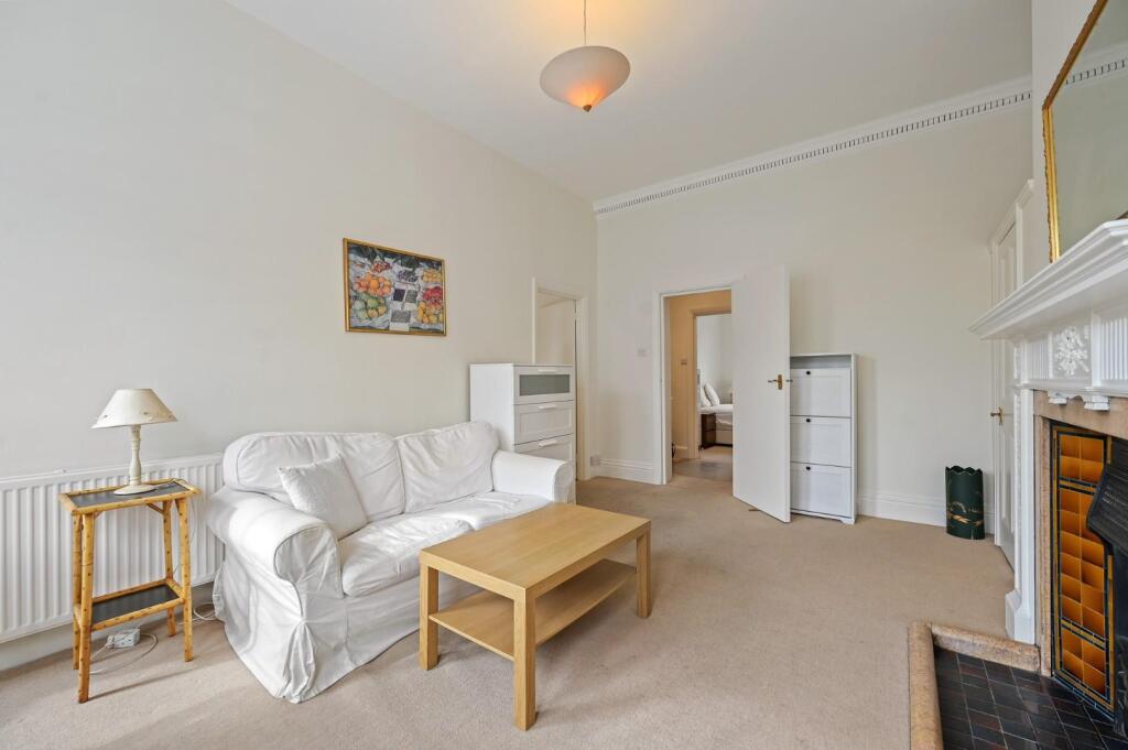 FBL -Bolingbroke Road - ReceptionB3 (1).jpg