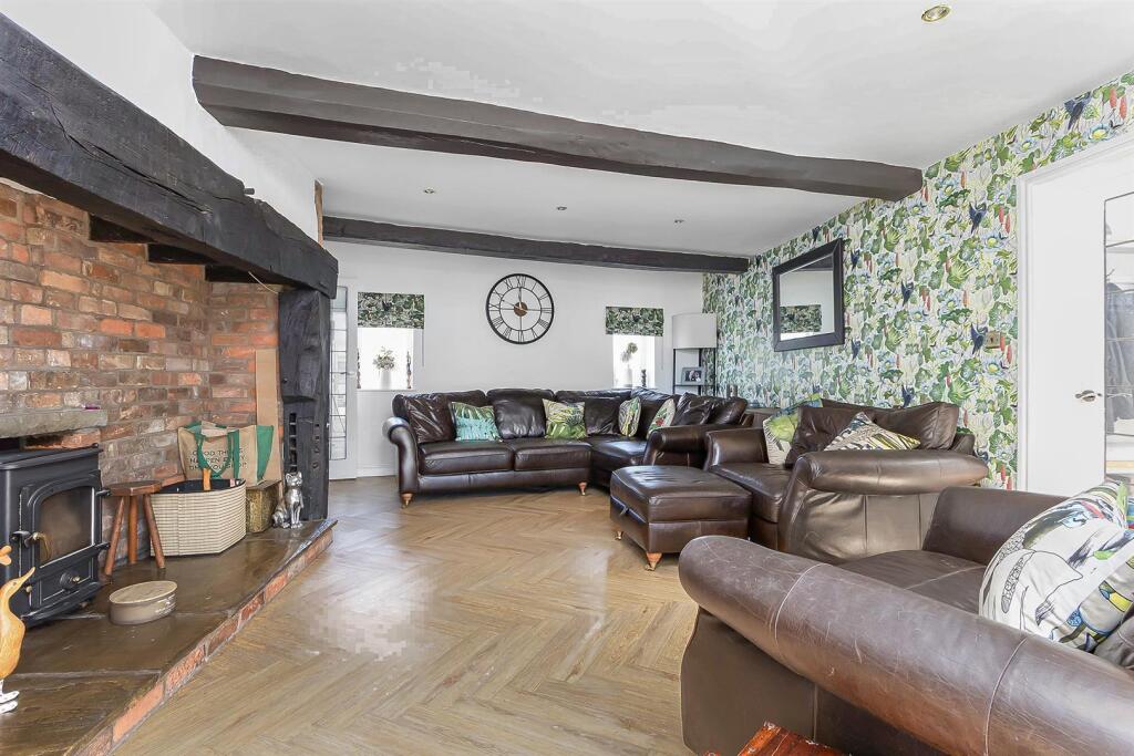 Fieldview, Withybrook (10).jpg