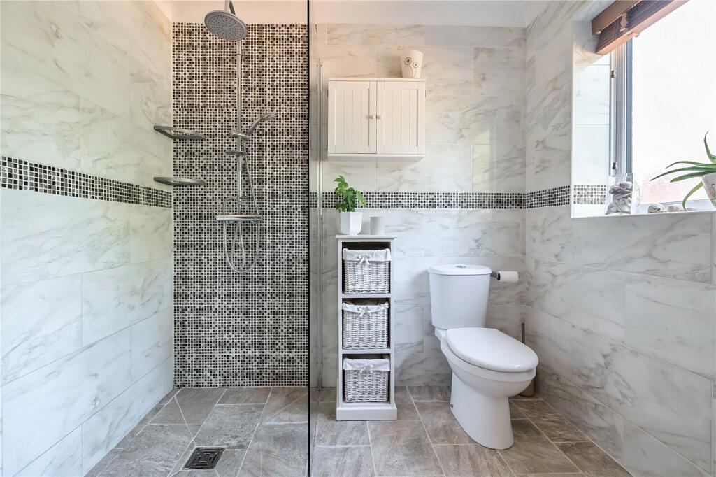 Ensuite Shower Room