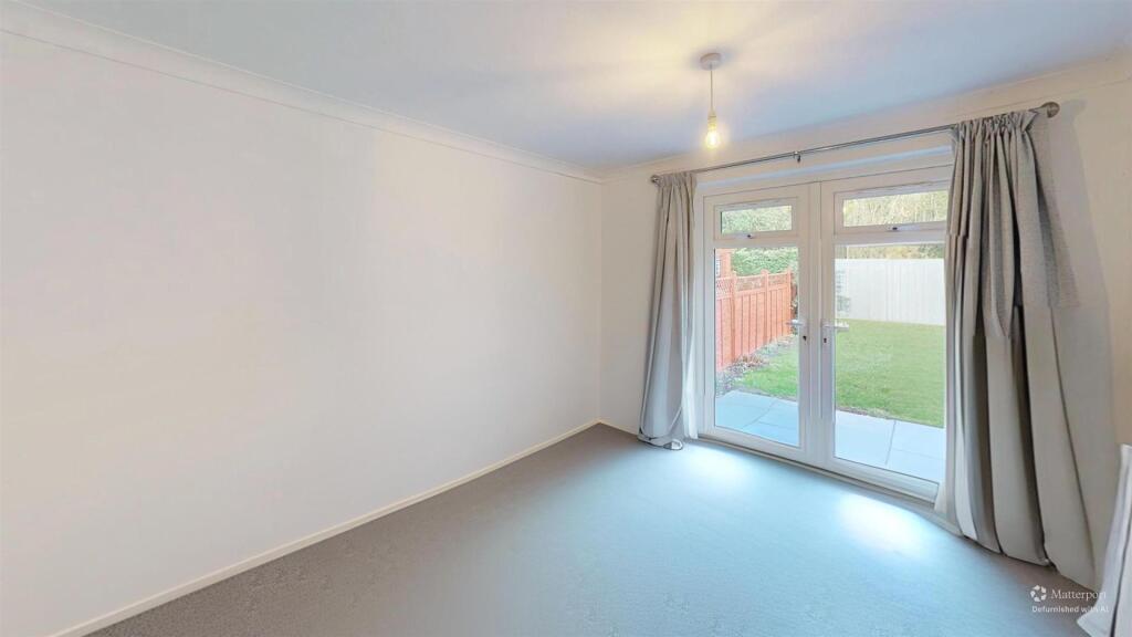 Woolmoor-Close-Thirsk-Bedroom-Defurnished 1.jpg