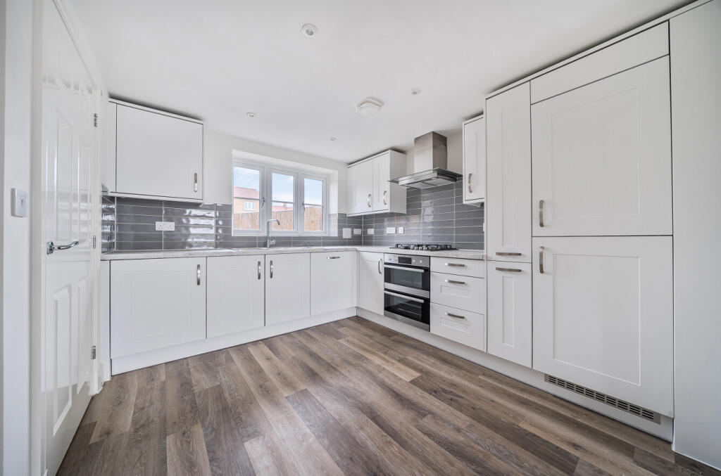 1389193-8-6940102...