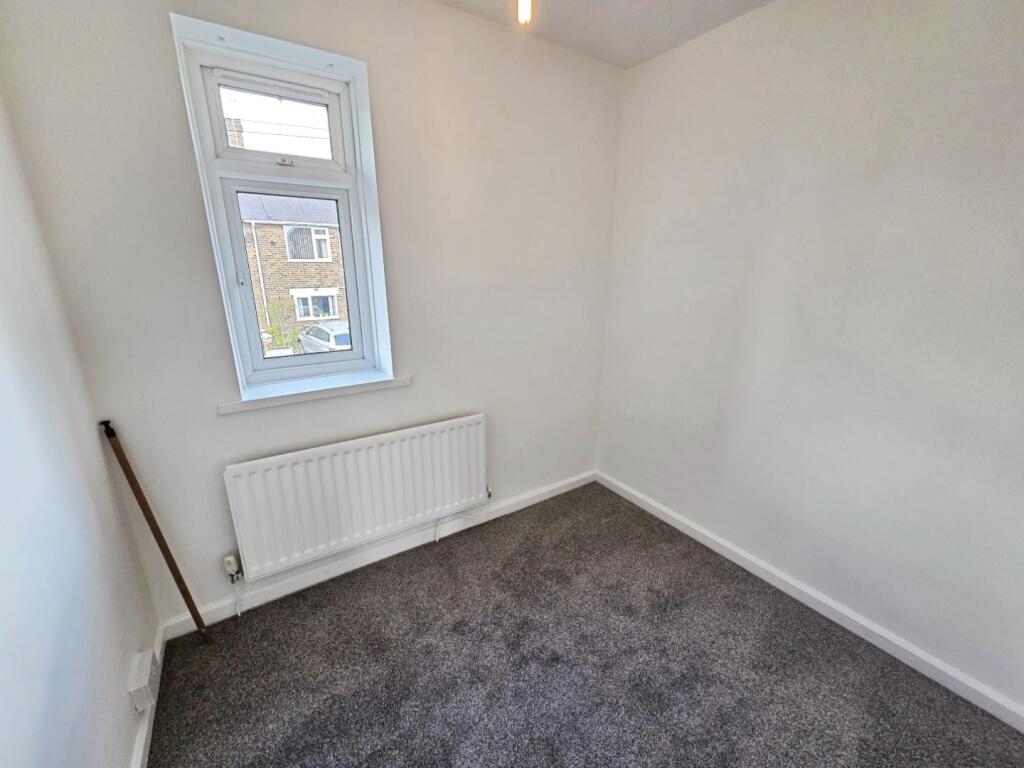 pbox-bedroom-342144.jpg