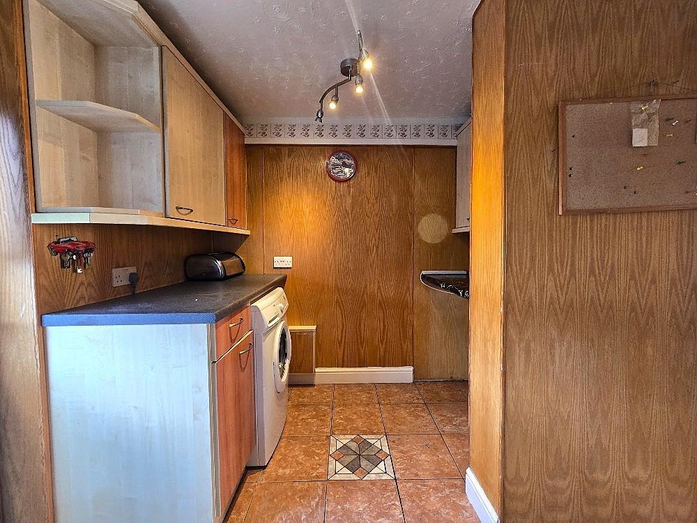 Yule Road, Wyken - Kitchen