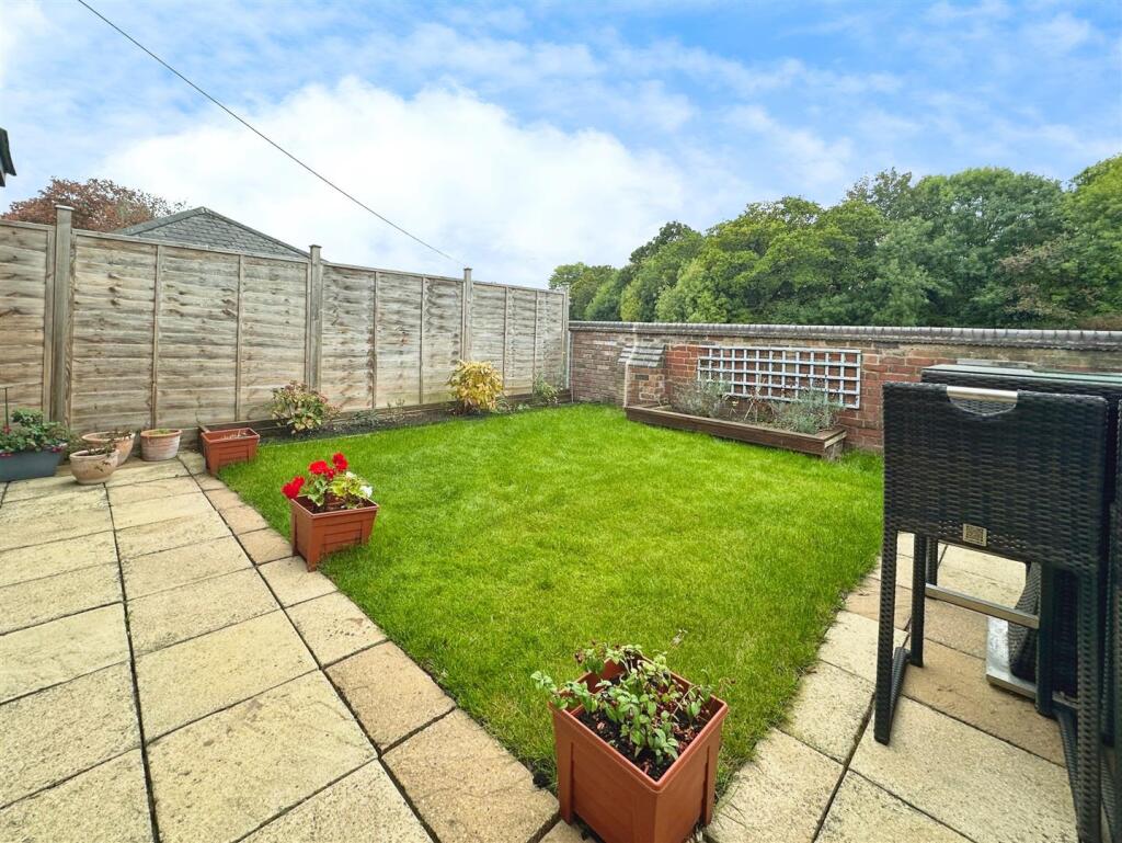 d4b6d821--49C0-8373-4AE7432BCD9B-96500-00001F2C636