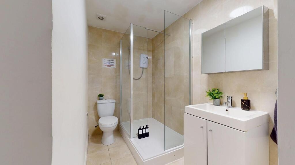 shower room.jpg