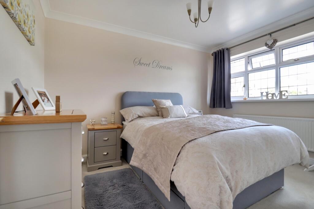 12- Rob Hammond EweMove Pontefract