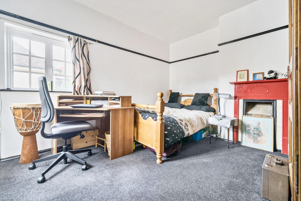 1326955-5-68790c5...