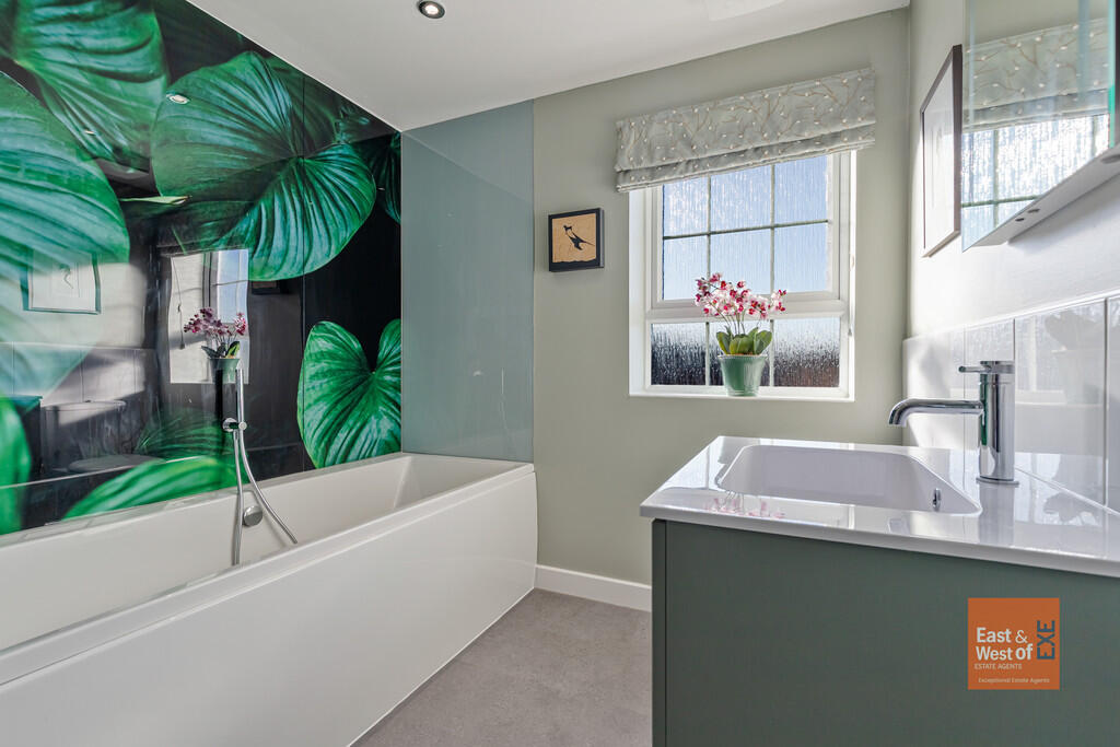 A17 - 10 Veysey C...