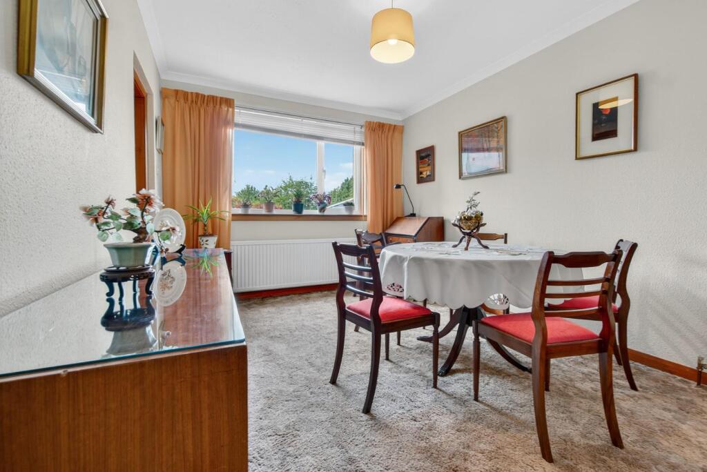 2 fernside, brisbane street, largs _11.jpg