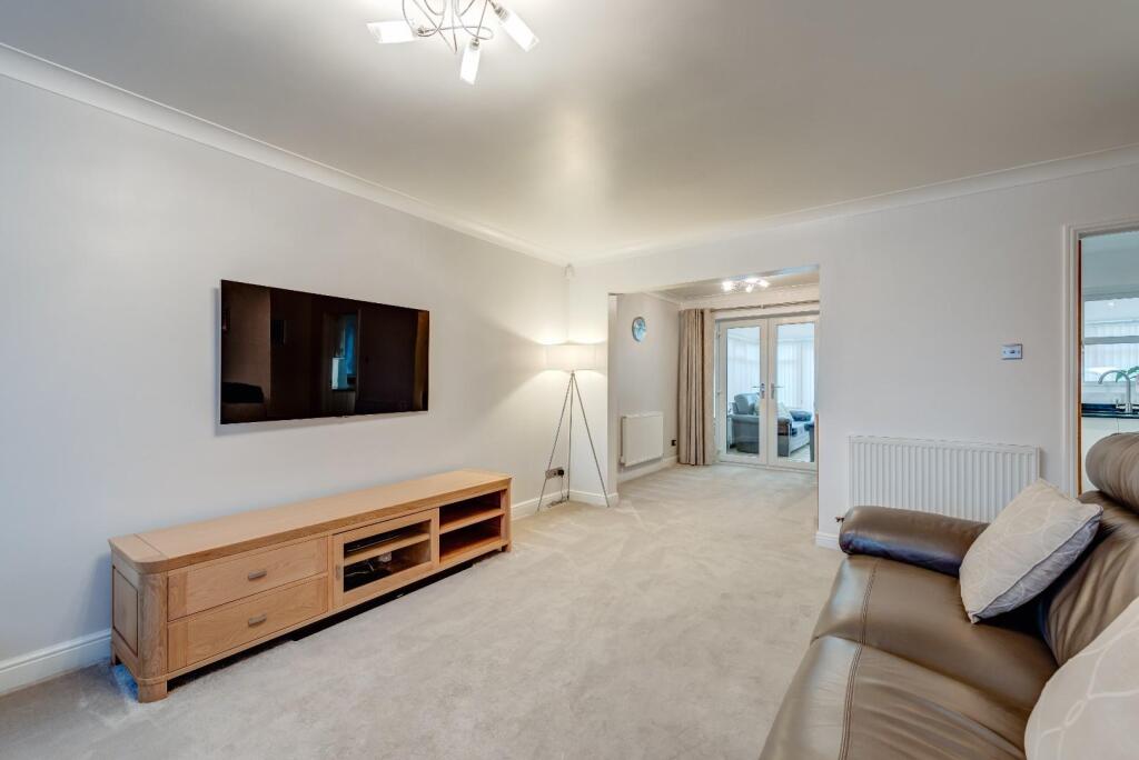 25CharltonHillRise(Interior)-2.jpg