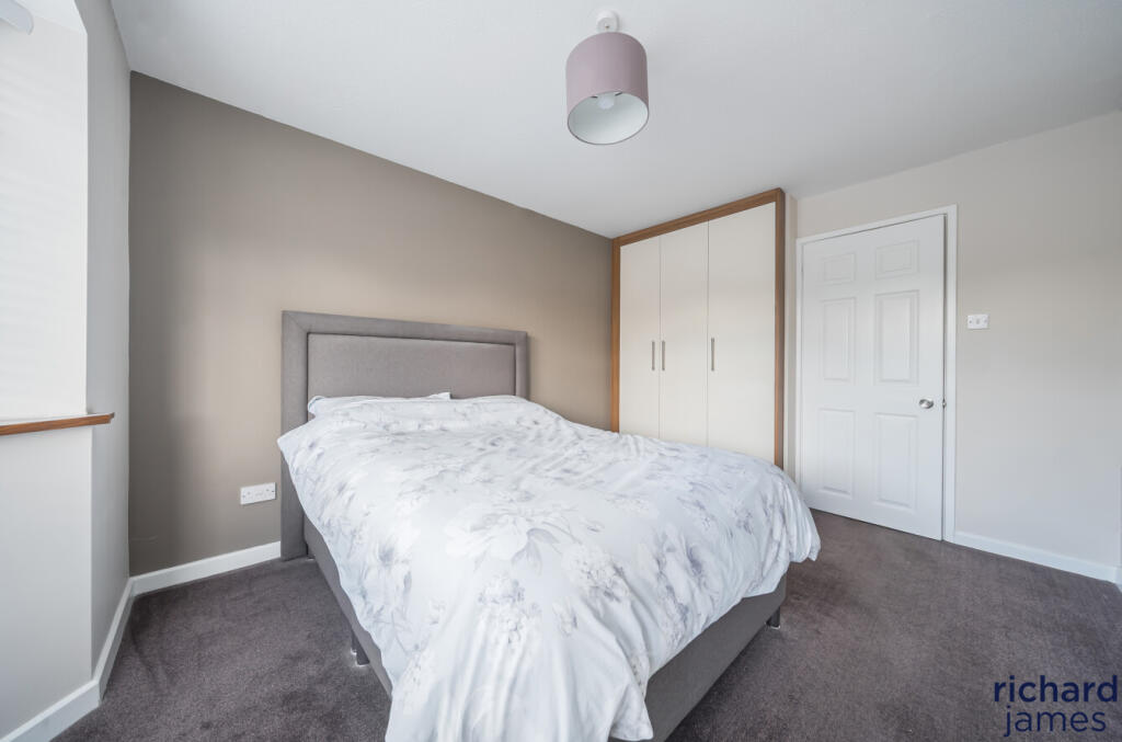 7c318c7f88a643fe95a2ffe5c37c8a64