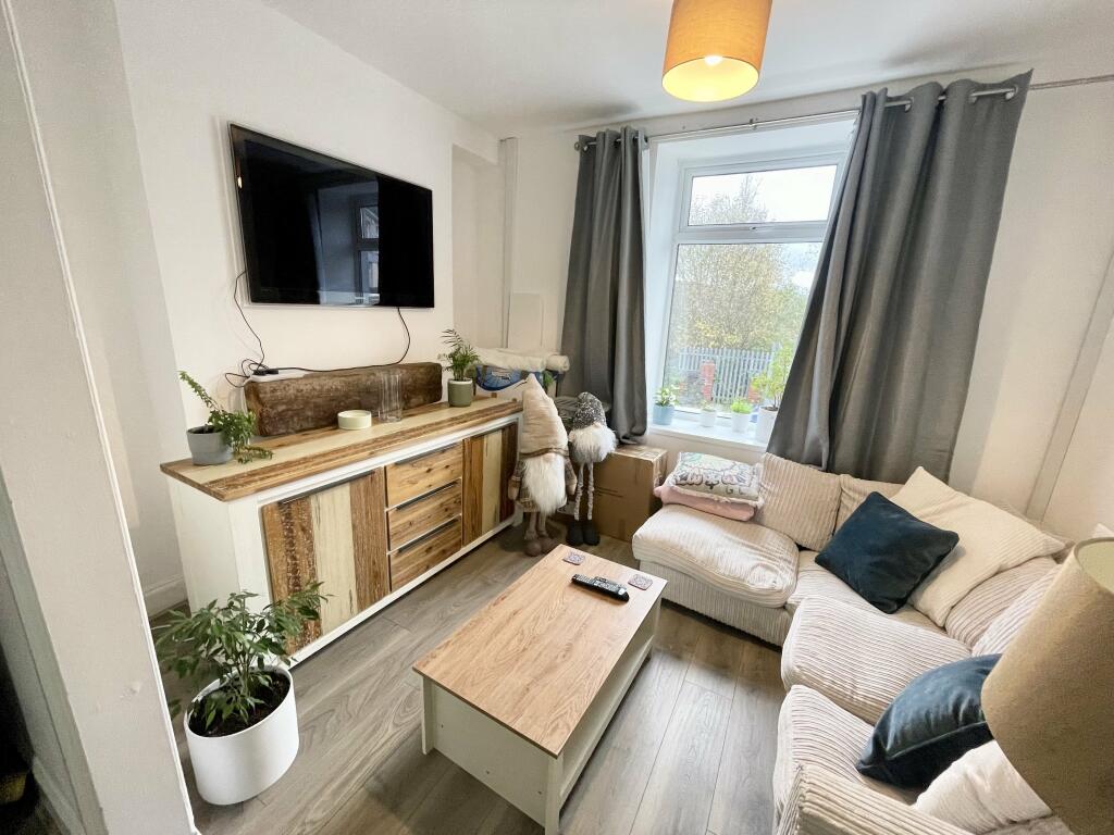 Lounge 2