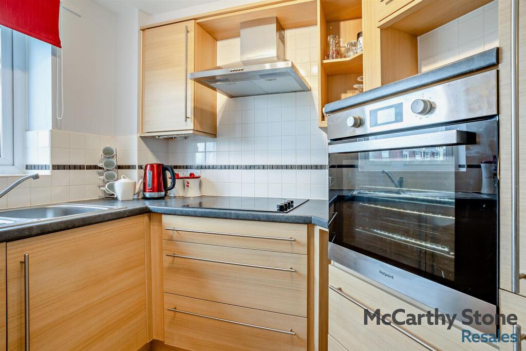 8667041-interior14-800.jpg