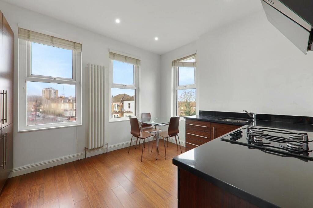 08-3450JHPropWpen - 102b Croydon Road - 24 (1).JPG