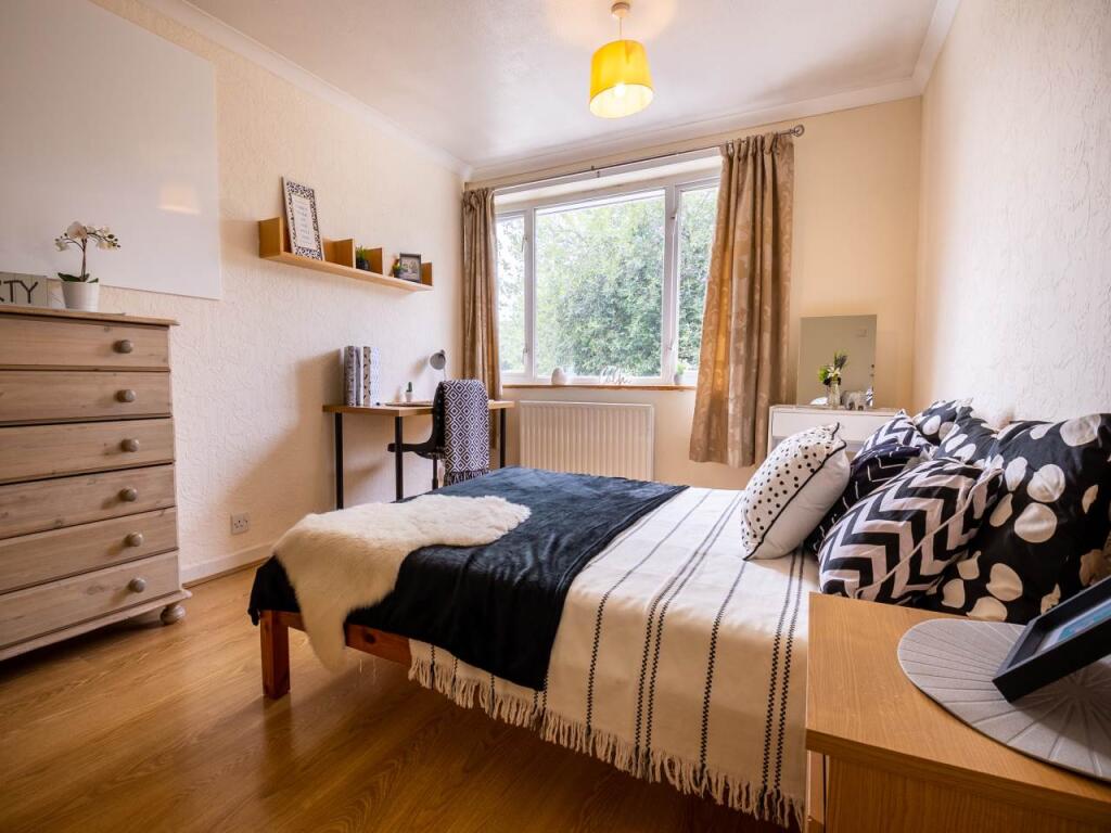 1_Ulcombe_Gardens_Ca