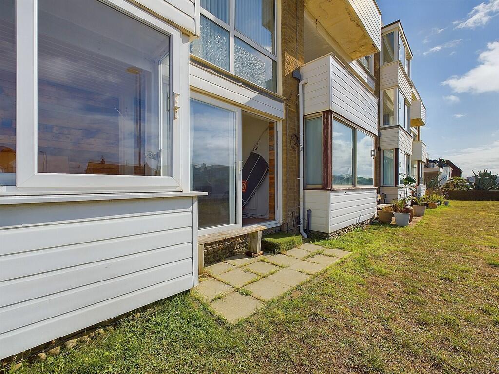 CAM03519G0-PR0120...