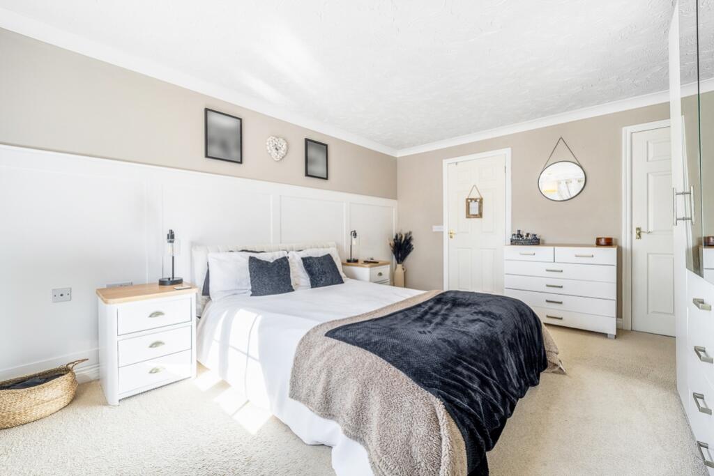 56 Ashton Hall Drive (Wyberton)-26