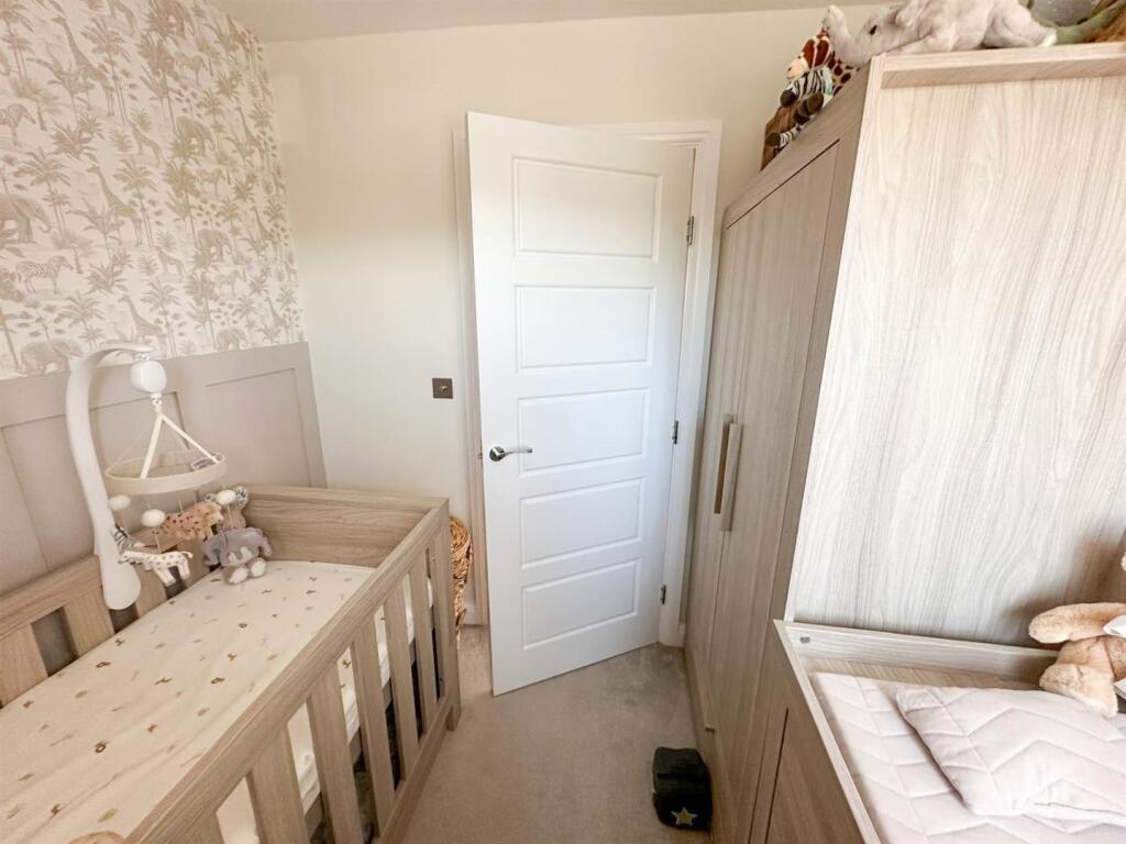 Three bed detached property, Silsden 20