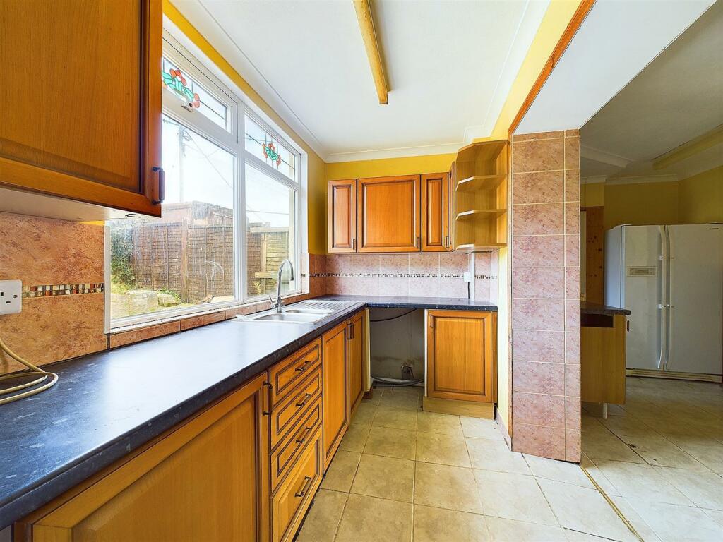 Kitchen rear