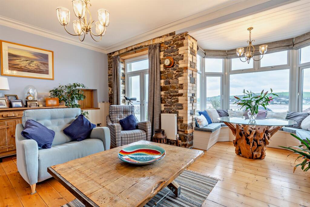 Main house sitting room