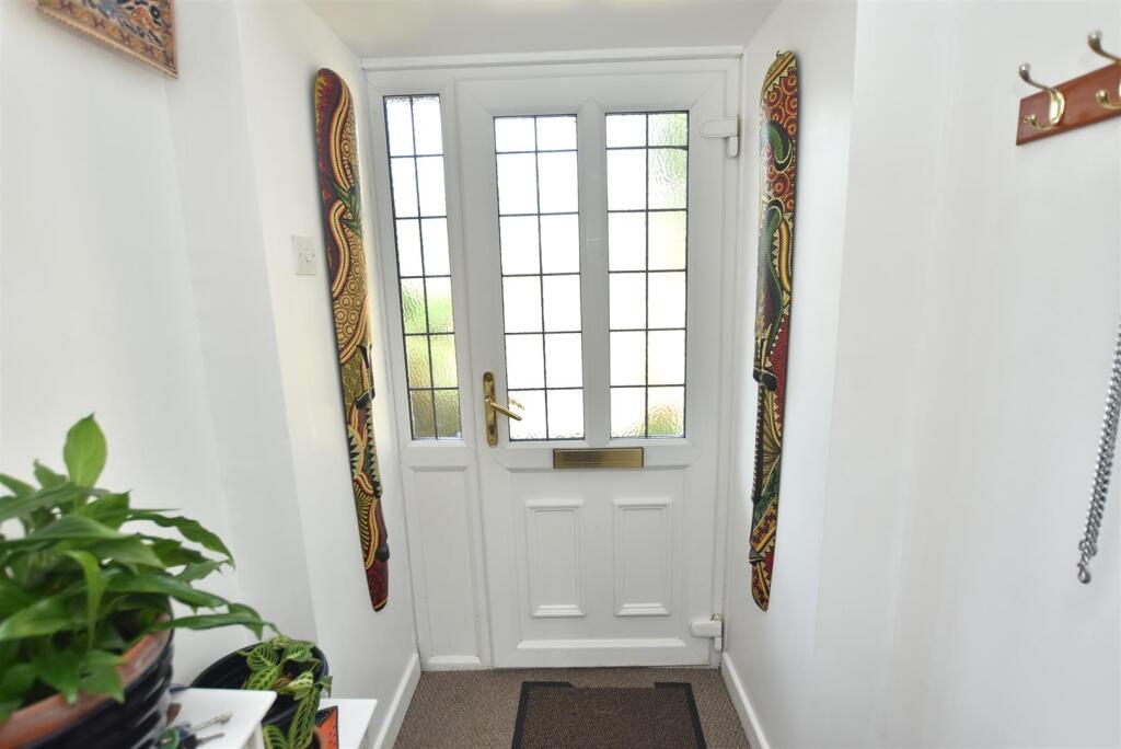 Entrance Vestibule Area