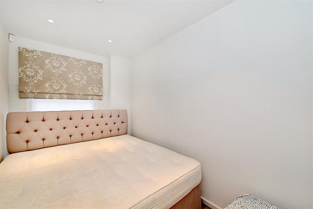 2-55-Conduit-Street (8).JPG