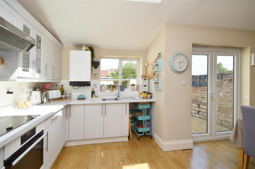 Kitchen/Breakfast Room