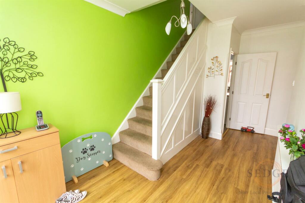 32 stonegate-07.jpg