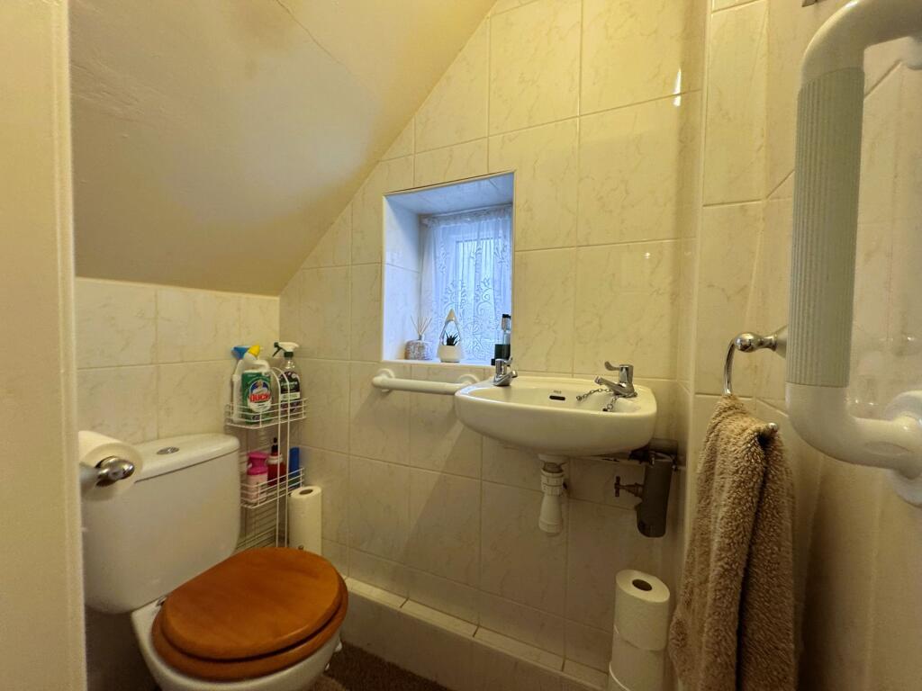 G/floor Wc