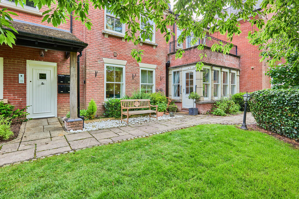 Edward Knight 202...