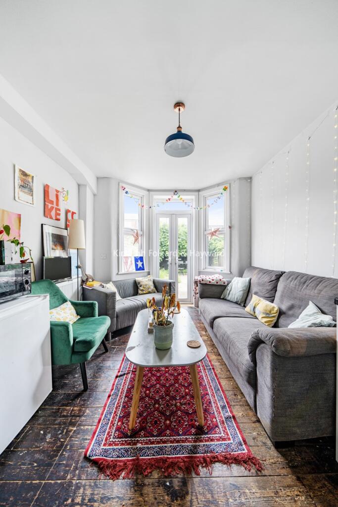 7c155005-3b8c-4d5e-8