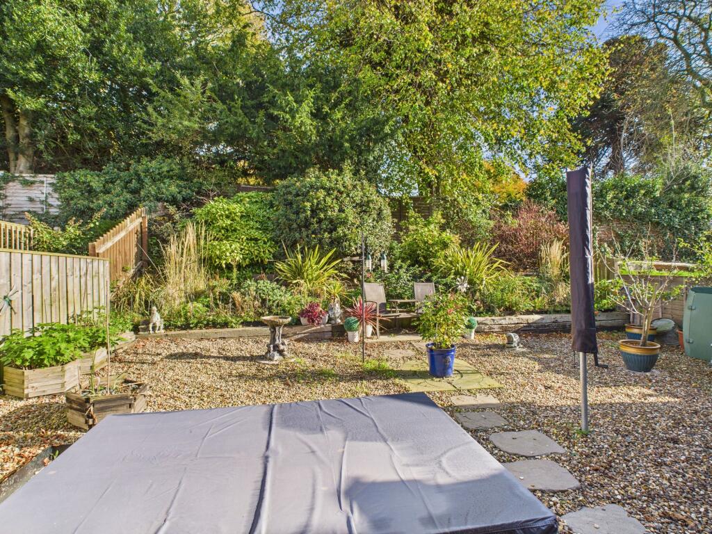 GARDEN